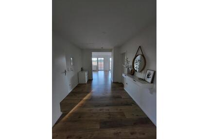 Große, helle 4-Zimmer Wohnung mit Balkon und herrlichem Ausblick - Bad Essen