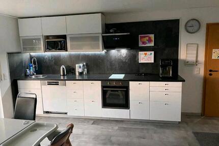 2 Zimmer-Wohnung, EBK, Terrasse, Garten, Stellplatz - Gebhardshain