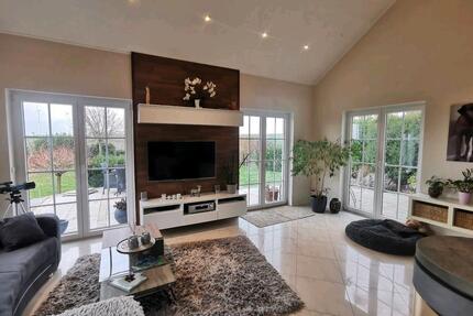 ARCHITEKTENHAUS LUX-BIT-TR | 300 m² Fläche | 1004 m² - Welschbillig