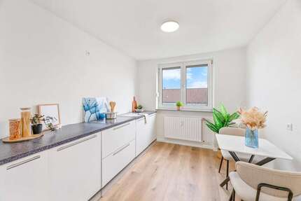 Wohnung zum Kaufen in Leonberg 339.000,00 € 84.2 m²