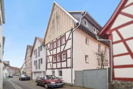 Haus zum Kaufen in Lich 275.000,00 € 140 m²