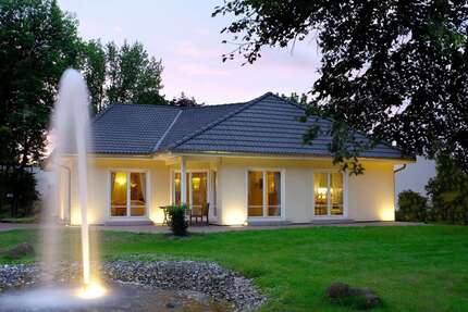 Haus zum Kaufen in Naunhof 548.700,00 € 139 m²