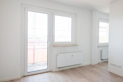 *Für Sie -ALLES NEU* - 519,00&nbsp;EUR Kaltmiete, ca.&nbsp; 69,38&nbsp;m&sup2; in Freiberg (PLZ: 09599)