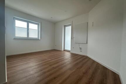 1-Zimmer Appartment - 350,00&nbsp;EUR Kaltmiete, ca.&nbsp; 29,00&nbsp;m&sup2; in Höpfingen (PLZ: 74746)