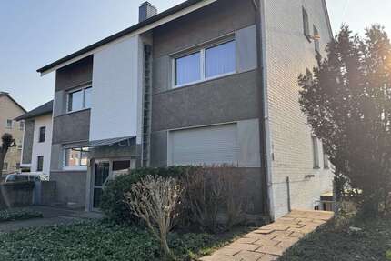 Wohnung zum Kaufen in Düsseldorf-Unterbach 349.000,00 € 102 m²
