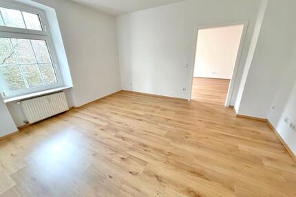 Große und flexible 2 Zimmerwohnung mit begehbarem Kleiderschrank - Witten Annen