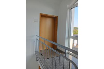 Einzimmer-Dachgeschosswohnung zu vermieten – ab sofort verfügbar - Rudersberg
