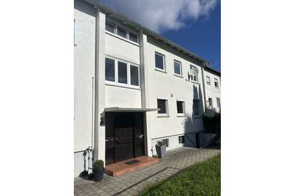 Wohnung zum Kaufen in Engstingen 179.000,00 € 64.2 m²