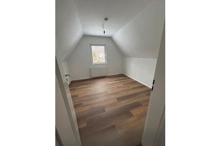 Charmantes Reihenmittelhaus in ruhiger Sackgassenlage - Hage