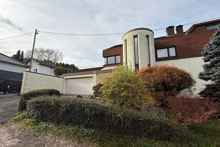 großzügiges, helles Einfamilienhaus in ruhiger Waldrandlage, Dudweiler - Saarbrücken-Dudweiler