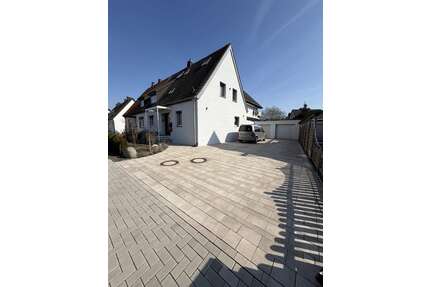 Haus zum Kaufen in Bielefeld Quelle 579.000,00 € 216.72 m² - Bielefeld / Quelle