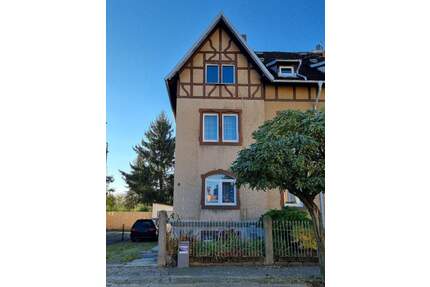 Ein schöner Platz zum Wohnen! - 78.000,00&nbsp;EUR Kaufpreis, ca.&nbsp; 167,00&nbsp;m&sup2;&nbsp;Wohnfl&auml;che in Bischofswerda (PLZ: 01877)