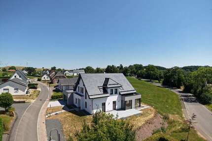 Haus zum Kaufen in Fleringen 599.000,00 € 180.22 m²