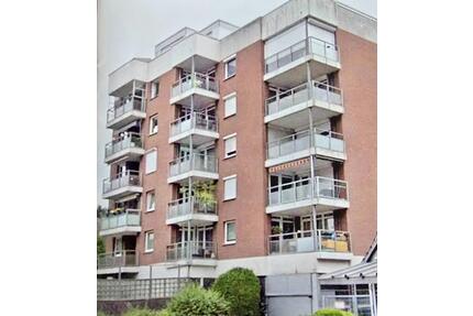 Großzügige 2-Zimmer-Wohnung mit Kamin Jenfeld-Zentrum - Hamburg Wandsbek