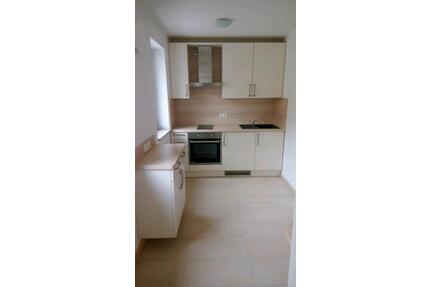 Voll möblierte zwei- Zimmer Wohnung un Neuburg an der Donau - Ehekirchen