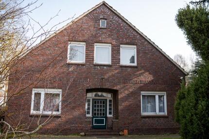 Resthof von Privat - 320.000,00&nbsp;EUR Kaufpreis, ca.&nbsp; 150,00&nbsp;m&sup2; in Uplengen (PLZ: 26670)