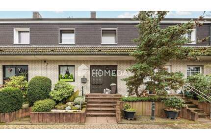 Ein Zuhause mit Substanz: durchdachter Grundriss, Terrasse mit Pergola und viel Raum für Familie - Ratingen Breitscheid