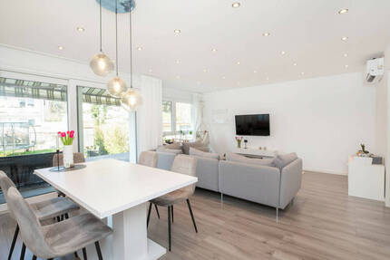 Modernes Reihenendhaus mit Garage in Waldrandlage - Obertshausen