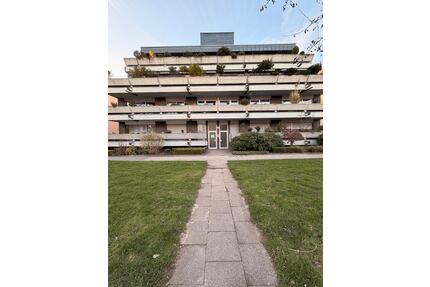 Kapitalanlage, vermietete 3Zi Wohnung, gr. Balkon,top Lage,Essen