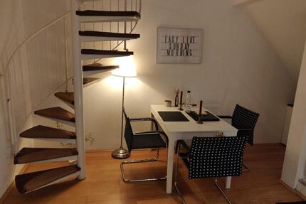 Provisionsfrei: Maisonette Wohnung mit 2 Balkonen - Düsseldorf Stadtbezirk 7