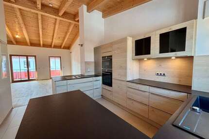 Wohnung zum Kaufen in Brannenburg 590.000,00 € 89.87 m²