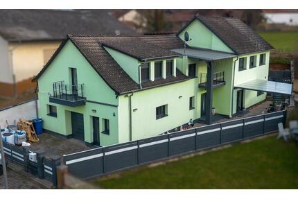 Haus zu verkaufen plus separate kleine Wohnung in Reichelsheim - Reichelsheim (Odenwald)