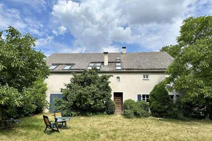 Haus zum Kaufen in Hemau 295.000,00 € 250 m²