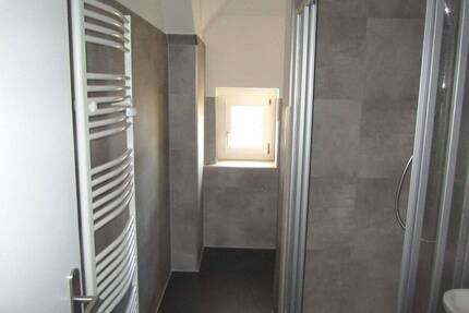 Neu sanierte 2-Raumwohnung mit Einbauküche! - Zwickau Bahnhofsvorstadt