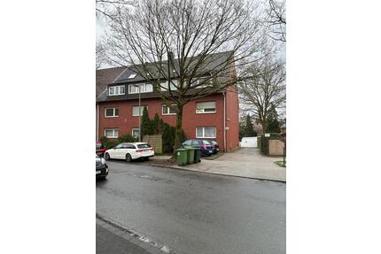 Helle, frisch renovierte 2‑Zimmer‑Wohnung in ruhiger Lage - Oberhausen Rothebusch
