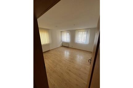 Gemütliche, helle 2-Raumwohnung mit Küche im Herzen von Stendal