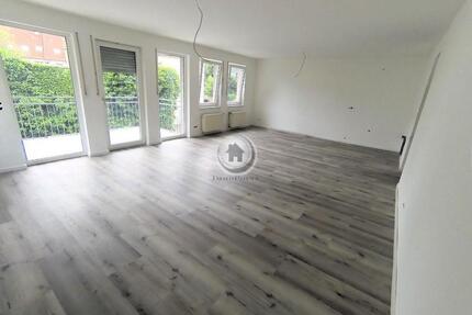!!! ImmoPoint !!! 2. BEZUG nach SANIERUNG - 40 m² Wohnzimmer - 9 m² SÜD-BALKON (IP 3 MD 90 - 1.OGL) - Iserlohn