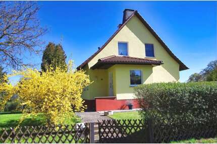 Haus zum Kaufen in Saalfeld 229.700,00 € 114 m²