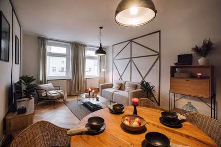 Wohnung zum Mieten in Berlin 2.300,00 € 76 m²
