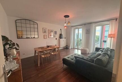 3 room apartment (78m2) in Friedrichshain, available from 1 April - Berlin Friedrichshain-Kreuzberg