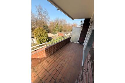 3,5 Zimmer Wohnung, 1. OG, 80qm, frisch renoviert, Balkon, Keller - Duisburg Rheinhausen