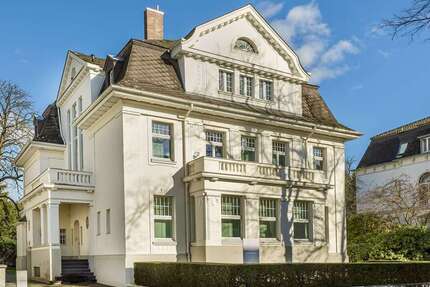 Haus zum Kaufen in Bad Godesberg 2.950.000,00 € 553 m²