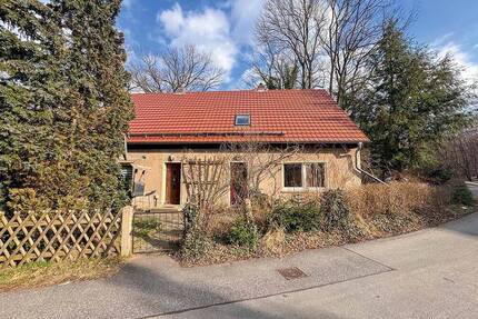 AUKTION: Doppelhaushälfte in zentraler Lage - Niesky