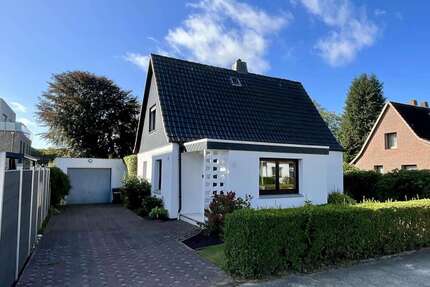 Haus zum Kaufen in Bremerhaven 199.000,00 € 80.99 m²