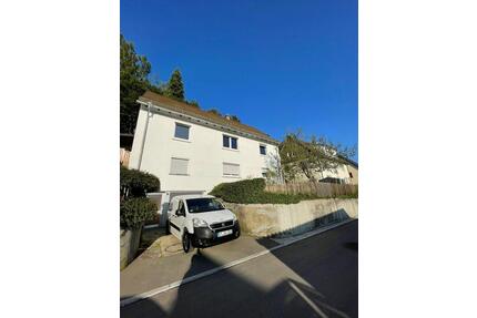 Wohnung in Münsingen - 800,00&nbsp;EUR Kaltmiete, ca.&nbsp; 95,00&nbsp;m&sup2; in Münsingen (PLZ: 72525)