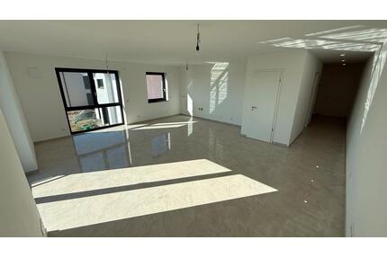 Helle 3 Zimmer Wohnung in Butzbach Erstbezug
