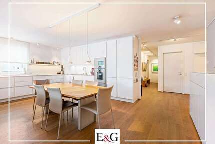 Wohnung zum Kaufen in Stuttgart 1.250.000,00 € 125.63 m²