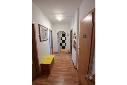 Schöne 3 Raumwohnung, hell, warm, Süd-Ost Balkon, naturnahe Lage - Schirgiswalde-Kirschau