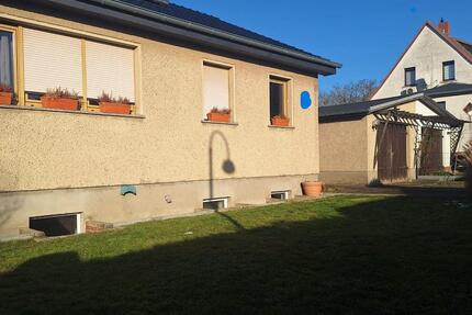 Grundstück mit Haus - 479.000,00&nbsp;EUR Kaufpreis, ca.&nbsp; 156,00&nbsp;m&sup2; in Zossen (PLZ: 15806)