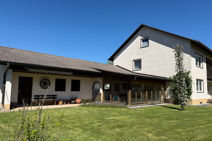 Haus zum Kaufen in Jengen 550.000,00 € 194 m²