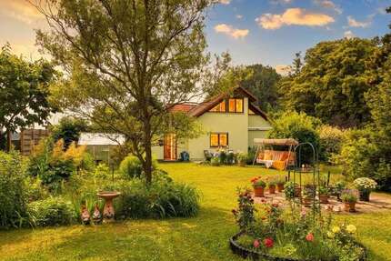 Haus zum Kaufen in Radeberg OT Liegau- Augustusbad 229.000,00 € 82 m²