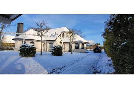 Haus zum Kaufen in Schwerin 690.000,00 € 250 m²