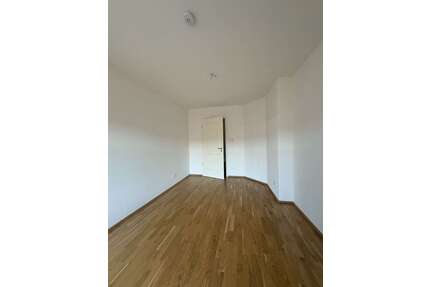 Wohnung zum Mieten in Dresden 496,00 € 49 m²