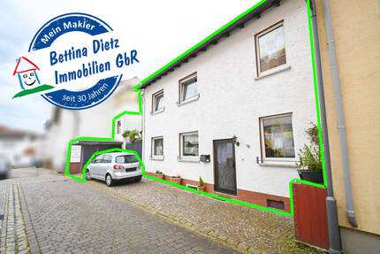 DIETZ: Gepflegtes Einfamilienhaus mit Nebengebäude, Keller und Stellplatzfläche in Groß-Umstadt!