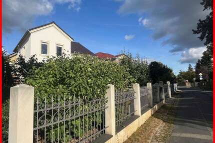 Haus zum Kaufen in Radebeul 885.000,00 € 203 m²