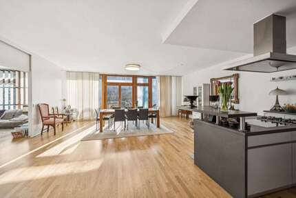 Wohnung zum Kaufen in Hamburg 2.200.000,00 € 193 m²